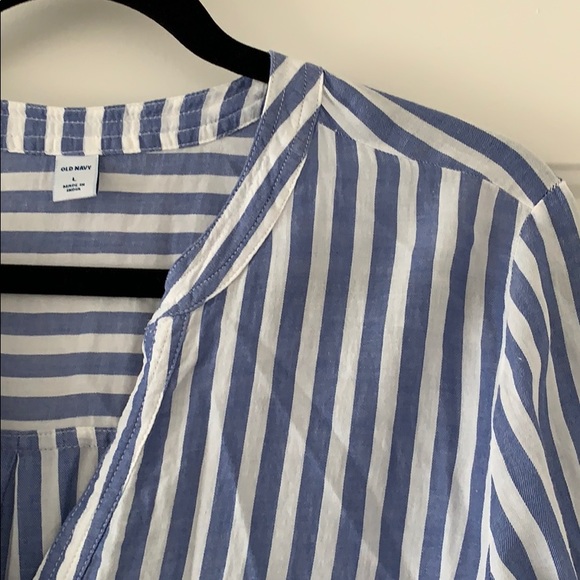 Strip top - Picture 2 of 3